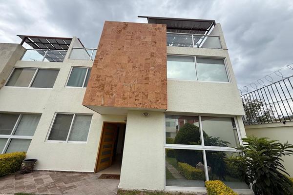 Foto de inmueble en Punta Juriquilla, Col. Punta Juriquilla C.P. 76230, Querétaro