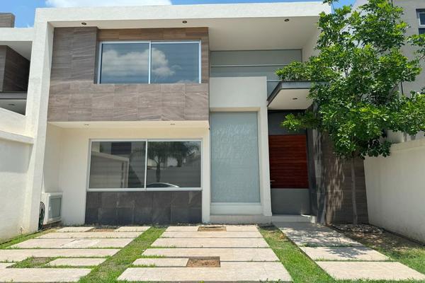 Foto de inmueble en Punta Mita #166, Col. Residencial Punta del Este C.P. 37296, León