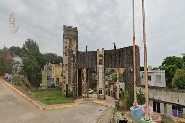 Foto de inmueble en  , Col. Punta Verde C.P. 96343, Cosoleacaque