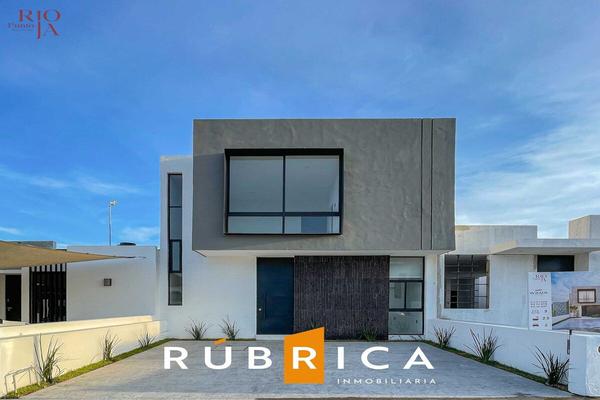 Foto de inmueble en Punto Rioja, Col. Residencial Esmeralda C.P. 28017, Colima
