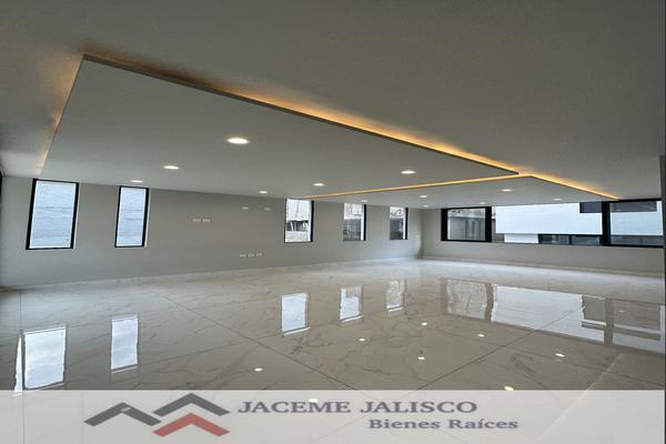 Foto de inmueble en Punto Sur Elite, Col. Punto Sur C.P. 45645, Tlajomulco de Zúñiga