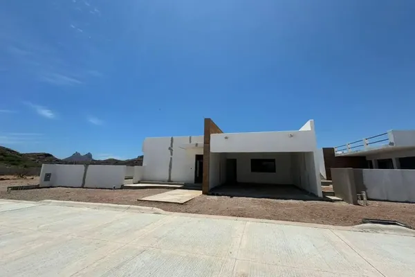 Foto de inmueble en Q #2, Col. San Carlos (San Carlos Nuevo Guaymas) C.P. 85506, Guaymas