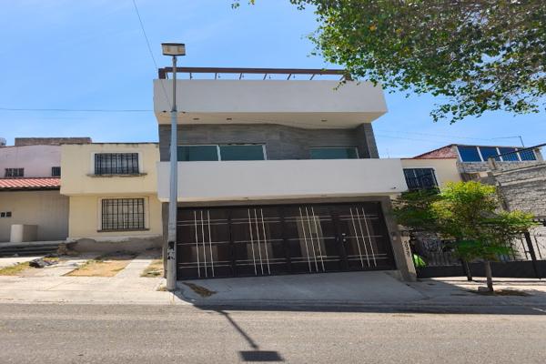 Foto de inmueble en Queretaro, Col. Jardines de Santiago C.P. 76148, Querétaro