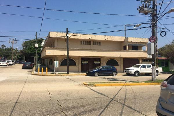 Foto de inmueble en Quevedo esquina Bravo, Col. Coatzacoalcos Centro C.P. 96400, Coatzacoalcos