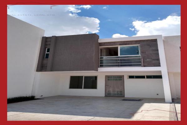 Foto de inmueble en  , Col. Quinta Los Naranjos C.P. 37210, León