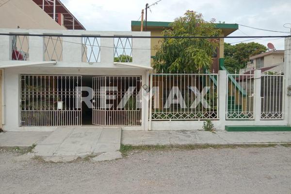 Foto de inmueble en Quintero, Col. Hidalgo Oriente C.P. 89570, Ciudad Madero