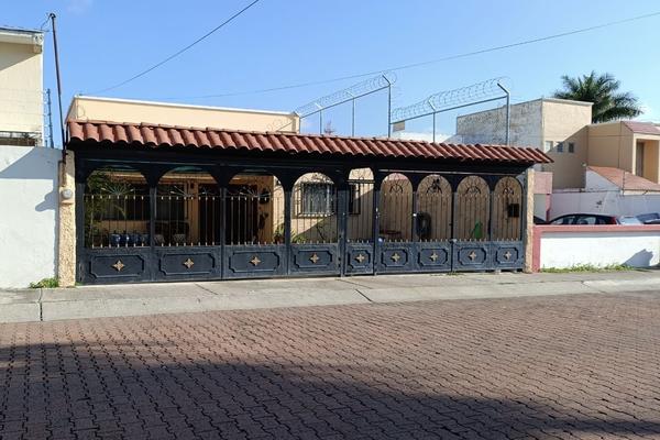 Foto de inmueble en Ramón Corona, Col. Arboledas 1a Secc C.P. 45070, Zapopan