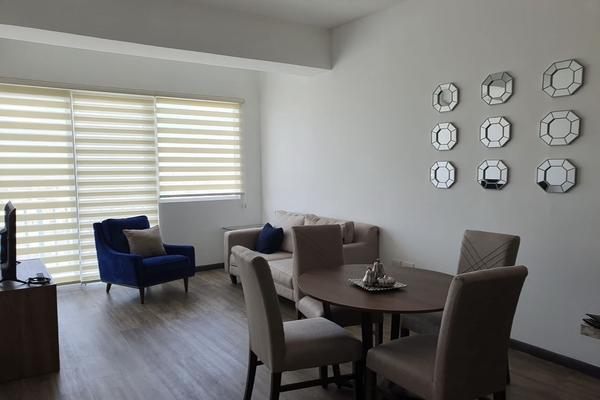 Foto de inmueble en Ramón corona, Col. Nuevo Centro Monterrey C.P. 64018, Monterrey