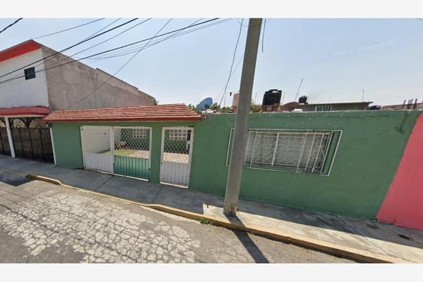 Foto de inmueble en RAMON DE LOS SANTOS #000, Col. Unidad Morelos 2da. Sección C.P. 54930, Tultitlán