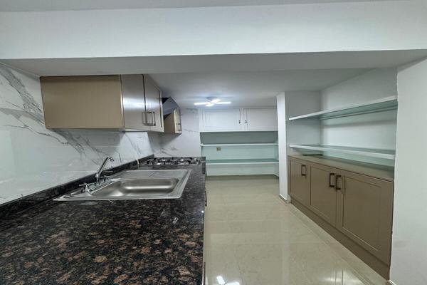 Foto de inmueble en ramon del valle inclan, Col. 1 de Mayo C.P. 44970, Guadalajara
