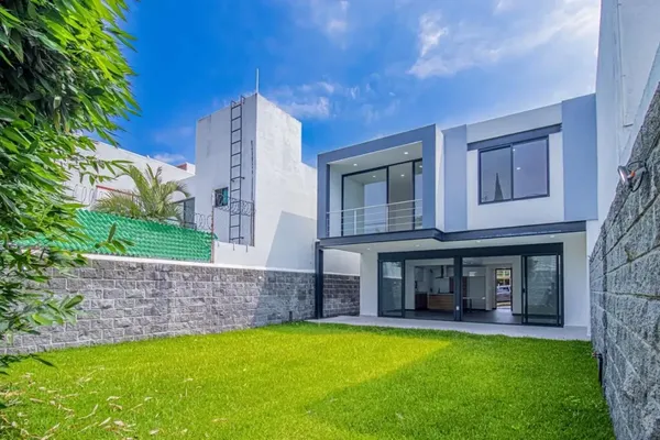Foto de inmueble en  , Col. Rancho Cortes C.P. 62120, Cuernavaca