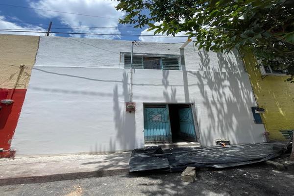 Foto de inmueble en Re. De costa rica, Col. Tlaquepaque Centro C.P. 45500, San Pedro Tlaquepaque
