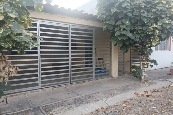 Foto de inmueble en Real Bugambilias, Col. Real Bugambilias C.P. 28979, Villa de Álvarez