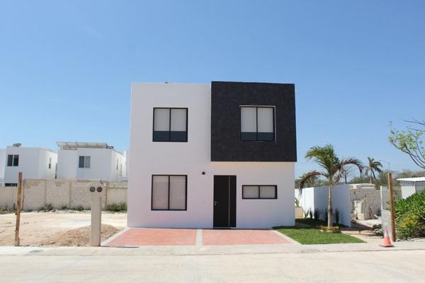Foto de inmueble en  , Col. Real de Conkal C.P. 97345, Conkal