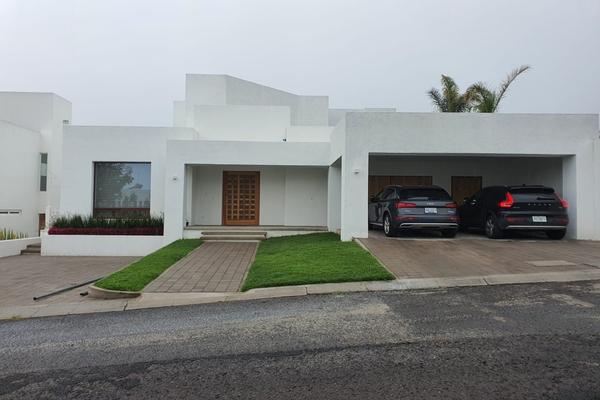 Foto de inmueble en Real de la montaña, Col. Vista Real y Country Club C.P. 76905, Corregidora