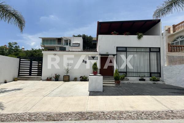 Foto de inmueble en Real del Pedregal, Col. Vista Real y Country Club C.P. 76905, Corregidora
