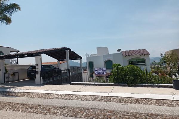Foto de inmueble en REAL DEL PEDREGAL, Col. Vista Real y Country Club C.P. 76905, Corregidora