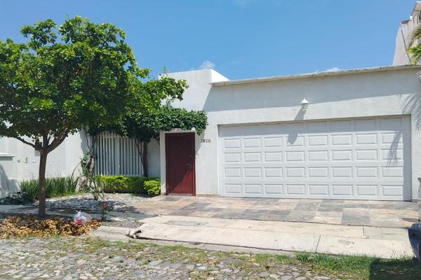 Foto de inmueble en  , Col. Real Vista Hermosa C.P. 28018, Colima