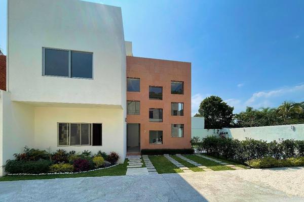Foto de inmueble en Reforma, Col. Lomas de Cuernavaca C.P. 62584, Temixco