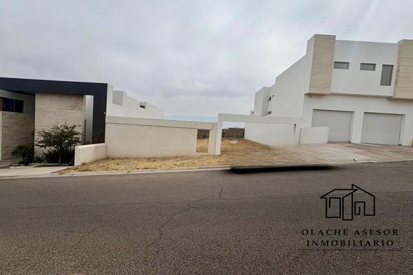 Foto de inmueble en rejon, Col. Bosques del Rejón C.P. 31207, Chihuahua