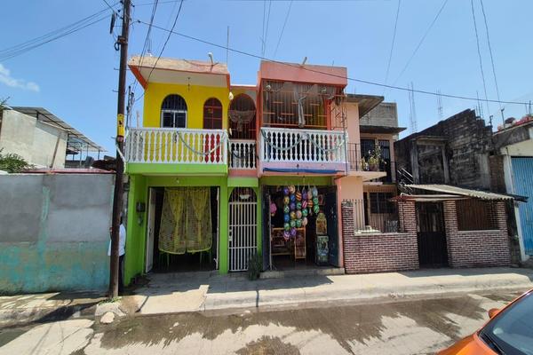 Foto de inmueble en  , Col. Renacimiento C.P. 39715, Acapulco de Juárez