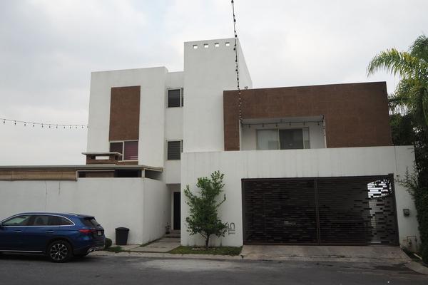 Foto de inmueble en Renoir, Col. Cumbres Madeira C.P. 64349, Monterrey