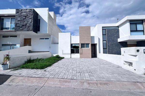 Foto de inmueble en Reserva Contoy lote 13 manzana 89 Fraccionamiento Grand Juriquilla #224, Col. Nuevo Juriquilla C.P. 76230, Querétaro