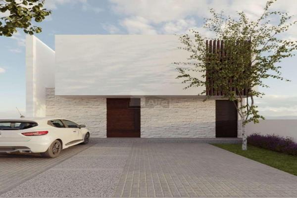 Foto de inmueble en Reserva Guacamaya #18, Col. Nuevo Juriquilla C.P. 76230, Querétaro