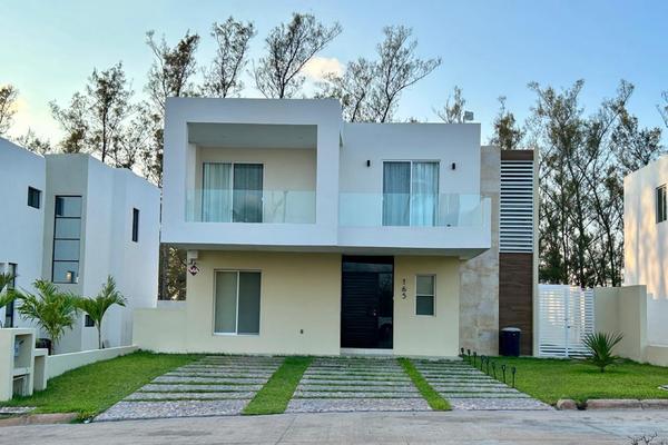 Foto de inmueble en  , Col. Residencia Velamar C.P. 89604, Altamira