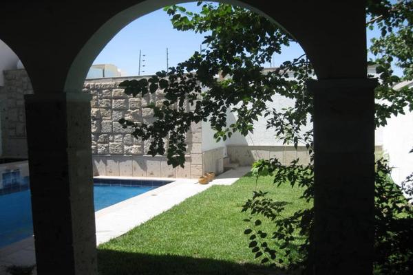 Foto de inmueble en  , Col. Residencial Campestre la Rosita C.P. 27250, Torreón