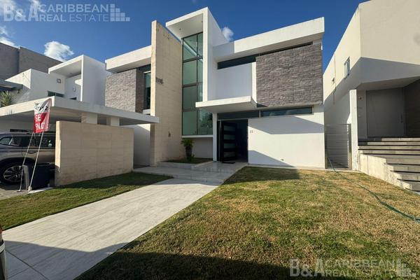 Foto de inmueble en  , Col. Residencial Cumbres C.P. 77560, Benito Juárez