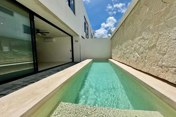 Foto de inmueble en  , Col. Residencial Cumbres C.P. 77560, Benito Juárez
