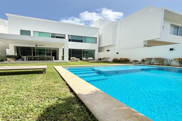 Foto de inmueble en Residencial Cumbres, Col. Residencial Cumbres C.P. 77560, Benito Juárez