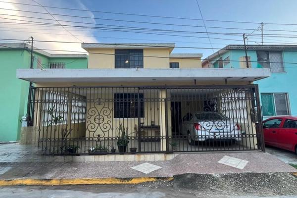 Foto de inmueble en  , Col. Residencial del Parque C.P. 89514, Ciudad Madero
