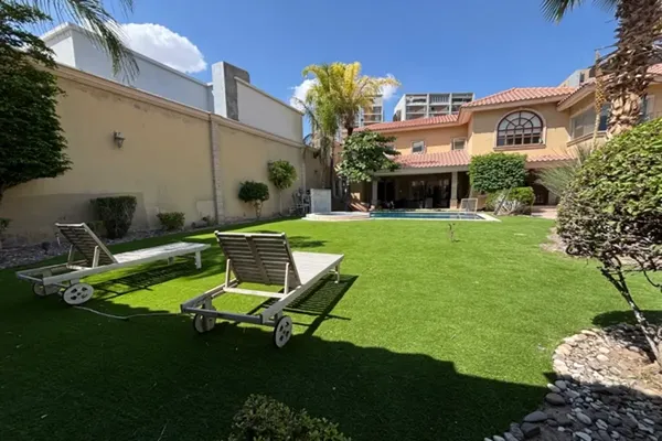 Foto de inmueble en  , Col. Residencial el Fresno C.P. 27018, Torreón