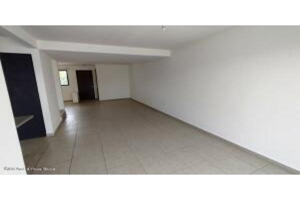 Foto de inmueble en , Col. Residencial el Refugio C.P. 76146, Querétaro