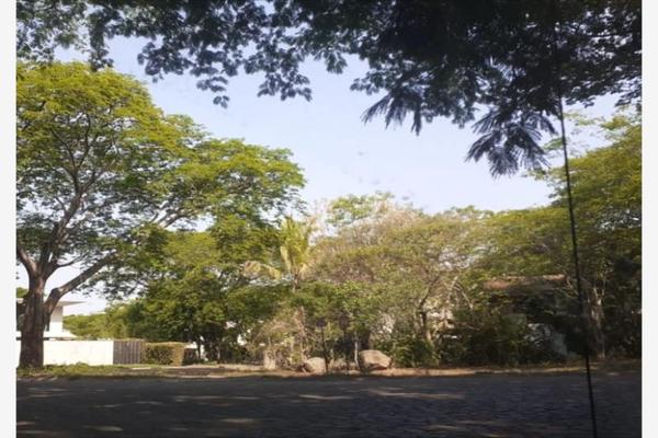 Foto de inmueble en  , Col. Residencial Esmeralda Norte C.P. 28017, Colima