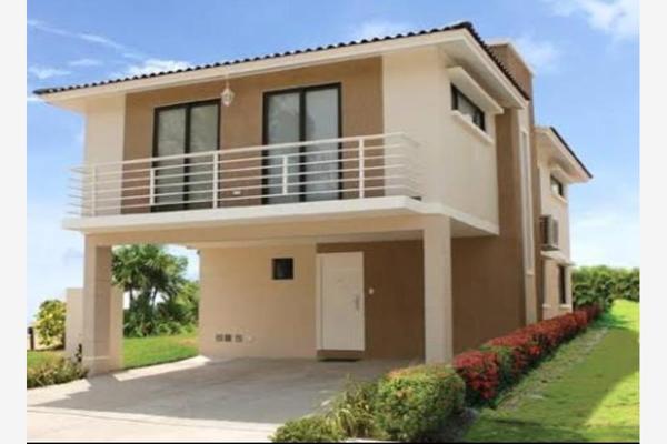 Foto de inmueble en  , Col. Residencial Esmeralda Norte C.P. 28017, Colima