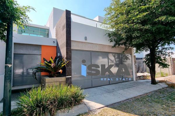 Foto de inmueble en  , Col. Residencial Esmeralda Norte C.P. 28017, Colima
