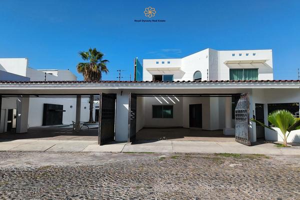 Foto de inmueble en  , Col. Residencial Esmeralda Norte C.P. 28017, Colima