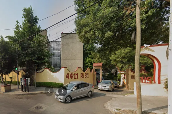 Foto de inmueble en RESIDENCIAL INSURGENTES #4411, Col. Tlalcoligia C.P. 14430, Tlalpan
