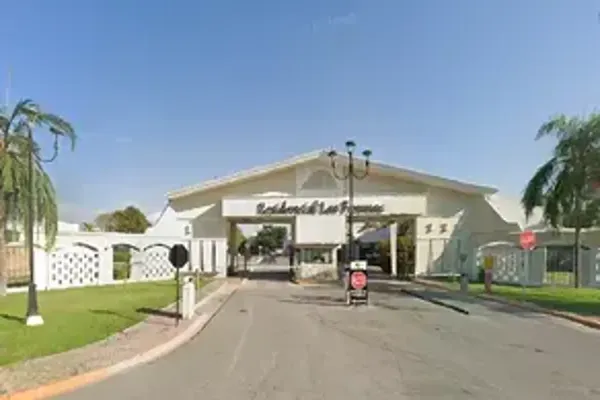Foto de inmueble en  , Col. Residencial los Fresnos C.P. 27018, Torreón