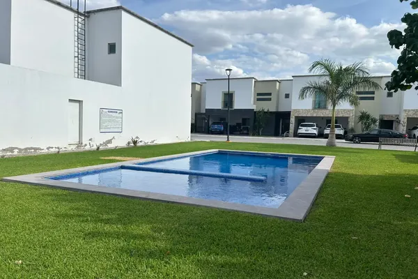 Foto de inmueble en  , Col. Residencial Palma Real C.P. 27023, Torreón