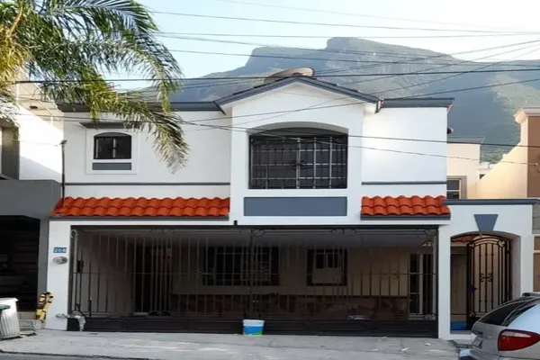 Foto de inmueble en  , Col. Residencial Real de la Silla C.P. 67177, Guadalupe