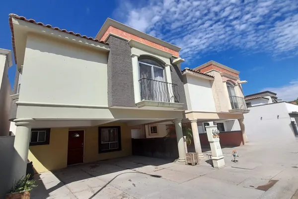 Foto de inmueble en  , Col. Residencial Senderos C.P. 27018, Torreón