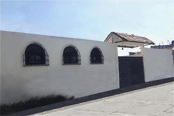 Foto de inmueble en  , Col. Residencial Zinacantepec C.P. 51354, Zinacantepec