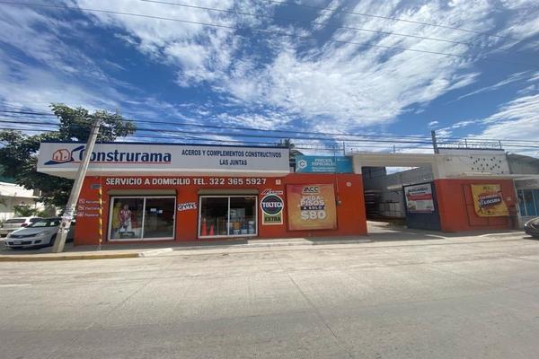 Foto de inmueble en Revolucion, Col. De las Juntas Delegación C.P. 48291, Puerto Vallarta