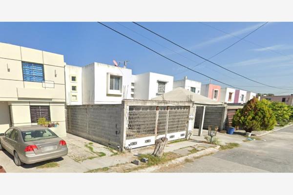 Foto de inmueble en reyes de mayorca #213, Col. Real de Apodaca C.P. 66640, Apodaca