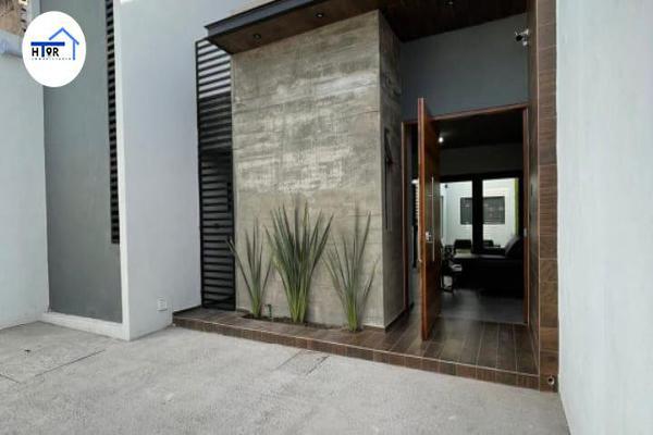 Foto de inmueble en  , Col. Ricardo B Anaya C.P. 78390, San Luis Potosí