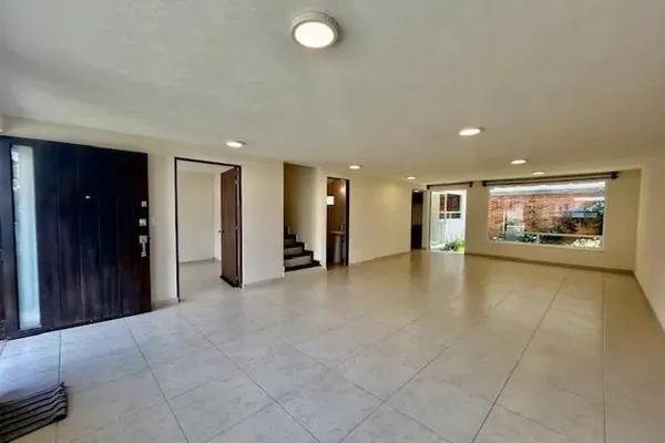 Foto de inmueble en Ricardo Flores Magón #217, Col. Valle de San José C.P. 50210, Toluca